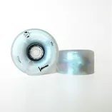 Świecące kółka do wrotek Luminous LED 65x37mm/78a biała perła z brokatem (4szt.)