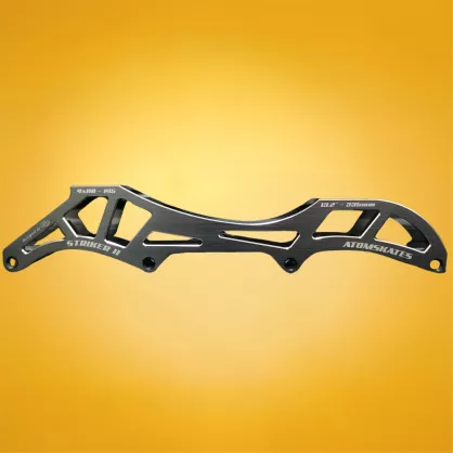 Szyny Atom Skates Striker Mark II 4x110 mm 13,2 cala
