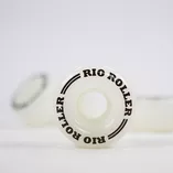 Świecące kółka do wrotek Rio Roller Light Up 58x32mm/82a białe (4szt.)