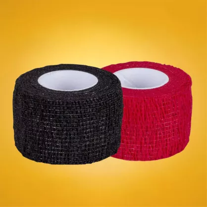 Taśma do kija hokejowego CCM Flex Grip 38 mm × 4,5 m (czarna / czerwona)