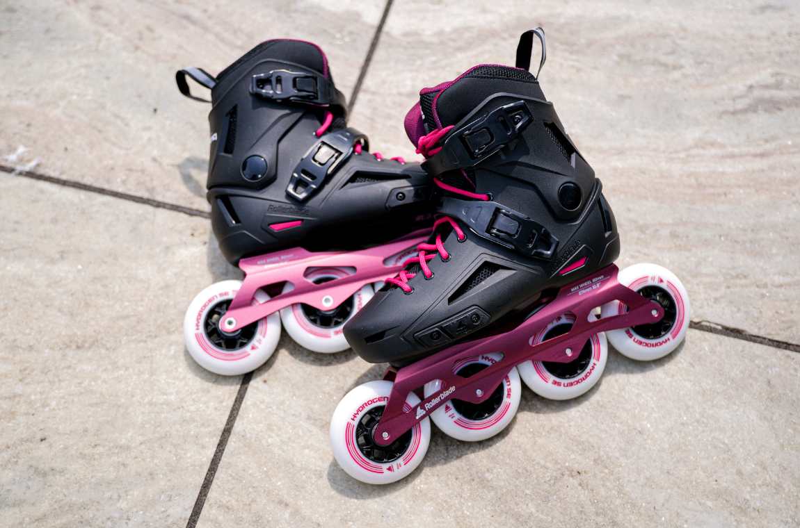 Rolki Rollerblade Lightning 90 W czarno-burgundowe