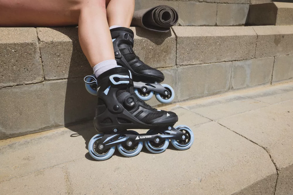 Rolki Rollerblade Macroblade 84 Boa W czarno-błękitne