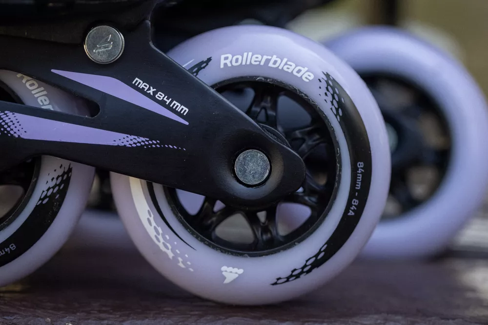Rolki Rollerblade Macroblade 84 W czarno-lawendowe