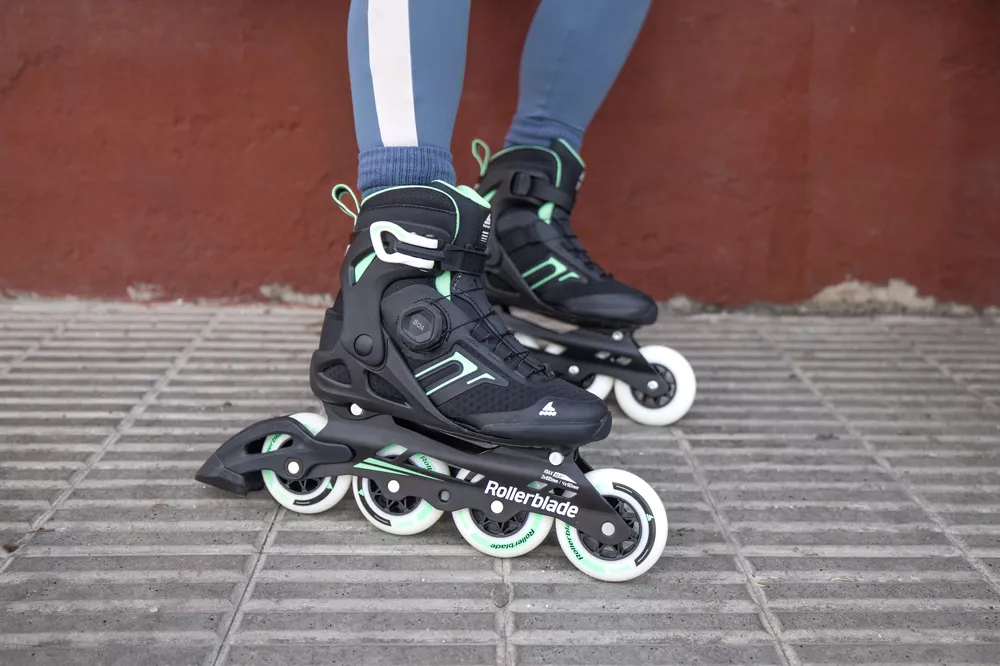 Rolki Rollerblade Macroblade 90 Boa W czarno-miętowe