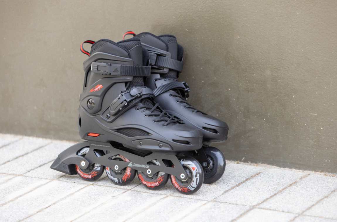 Rolki Rollerblade RB 80 czarno-czerwone