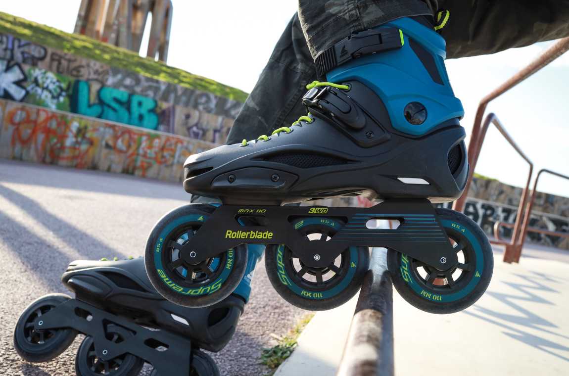 Rolki Rollerblade RB 110 3WD czarno-niebieskie