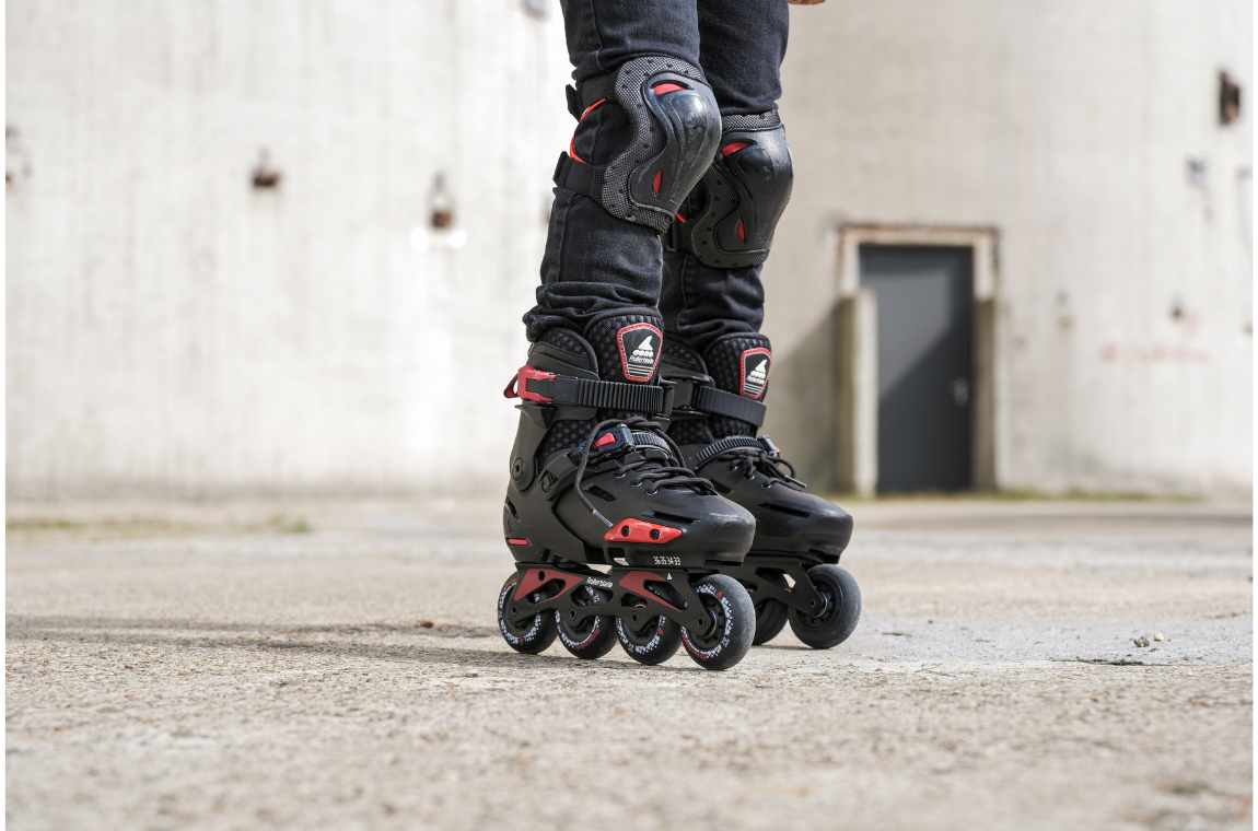 Rolki dziecięce Rollerblade Apex czarno-czerwone