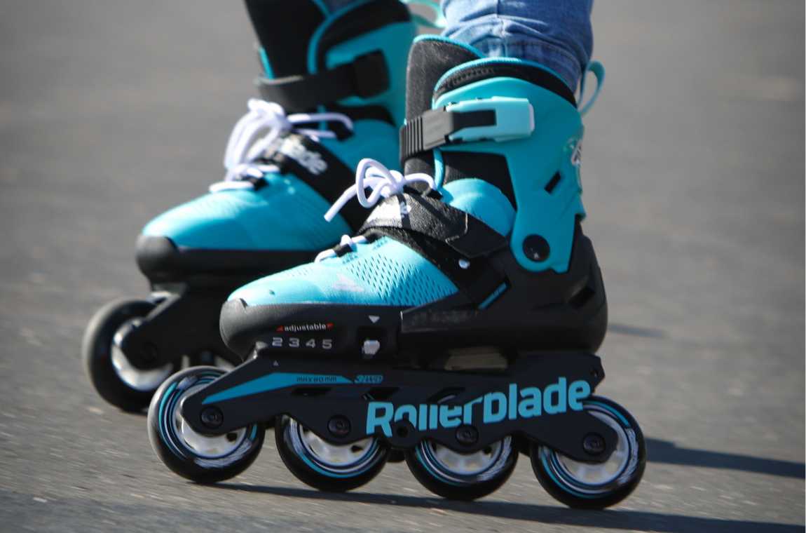 Rolki Rollerblade Microblade błękitno-czarne